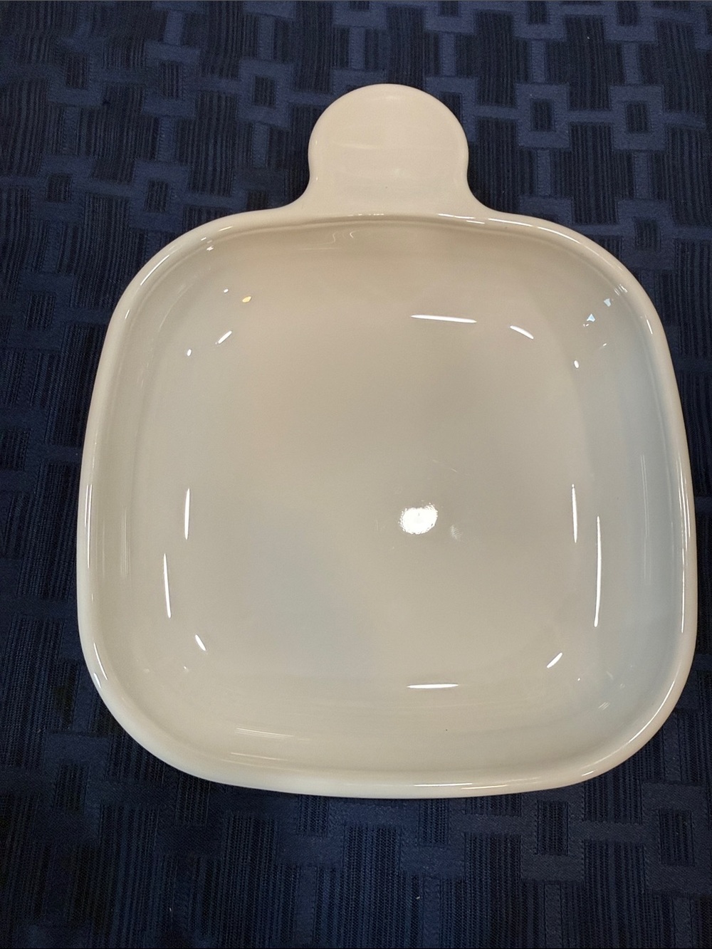 Cream Ceramic Serving Dish with Handle P-185-B